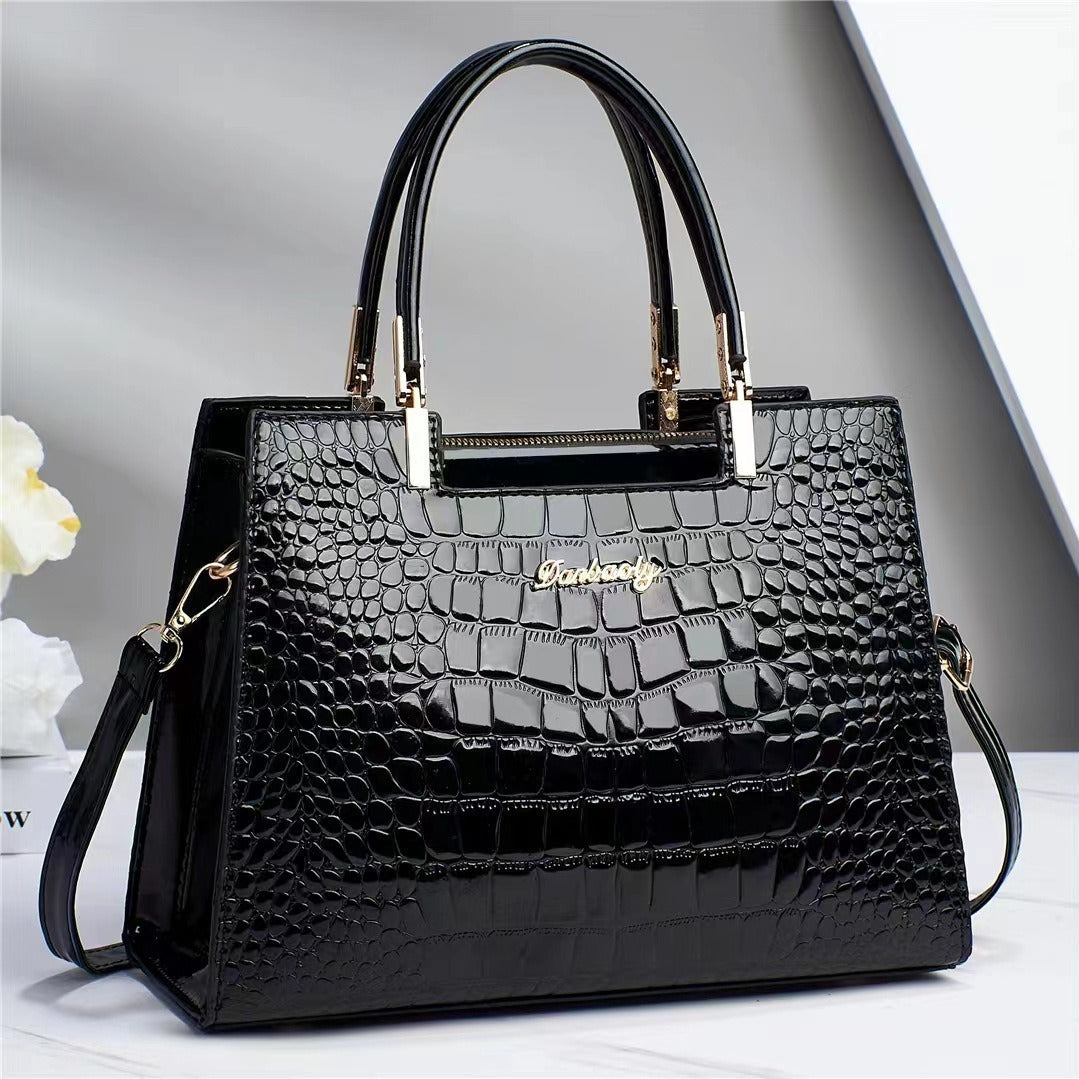 Flair. - Shiny crocodile leather pattern handbag