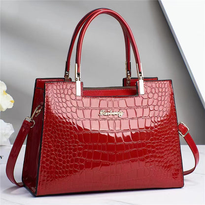 Flair. - Shiny crocodile leather pattern handbag