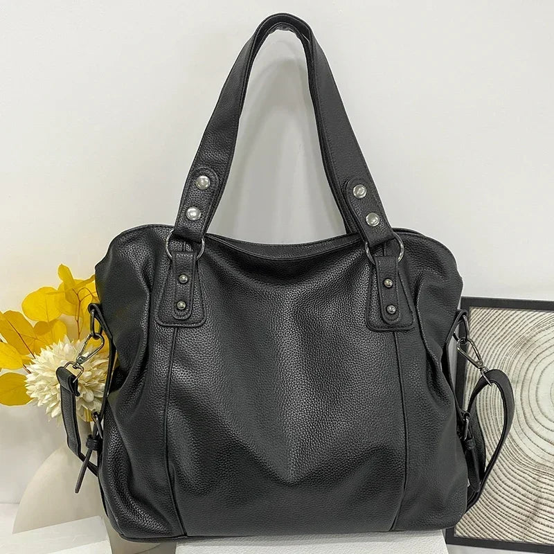 Flair. - Elegant hobo shoulder bag